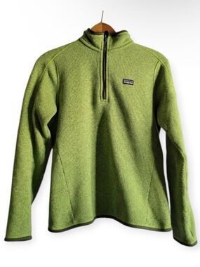 Like New Patagonia Women’s (M) 1/4 Zip  Pullover - Green